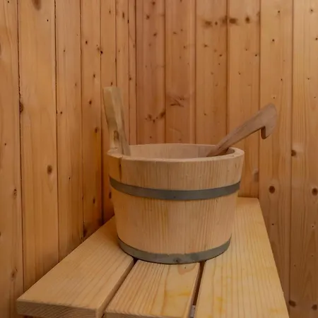 Forest House Ivan Semesterbostad *